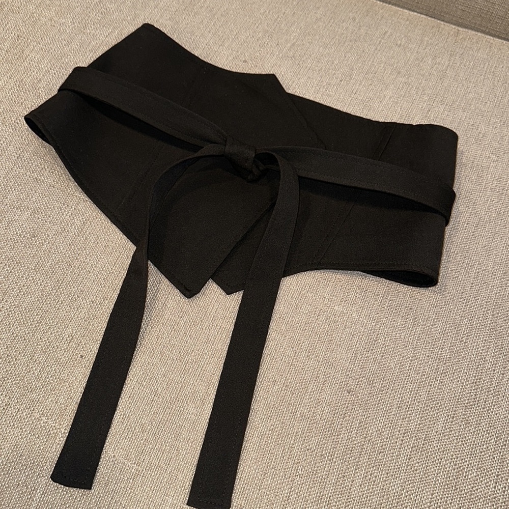 Black Wide Fabric Woman Fashion Belt with ties. - Picture 3 of 5